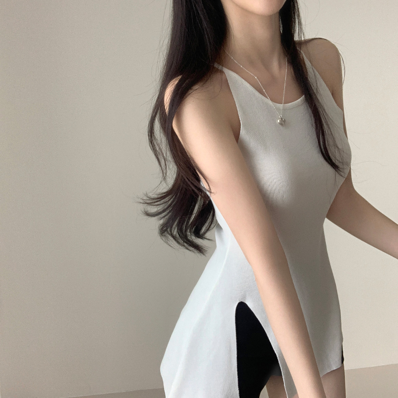 민소매 모델 착용 이미지-S1L18