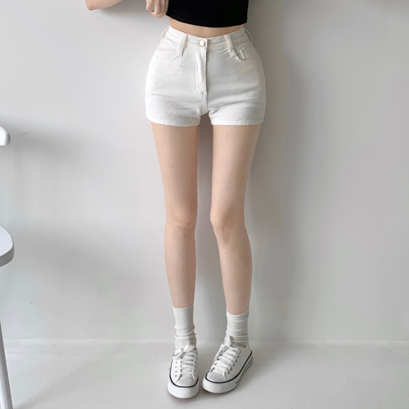 반바지 모델 착용 이미지-S4L19