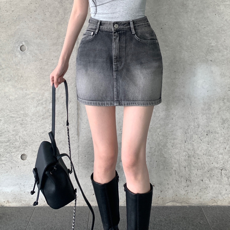 미니 스커트 모델 착용 이미지-S1L4