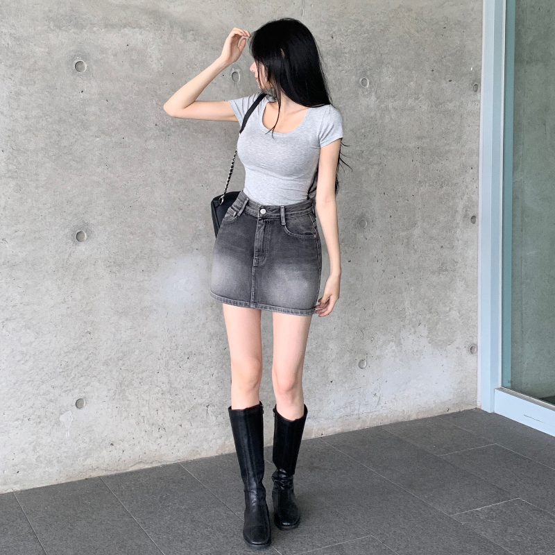 미니 스커트 모델 착용 이미지-S1L13
