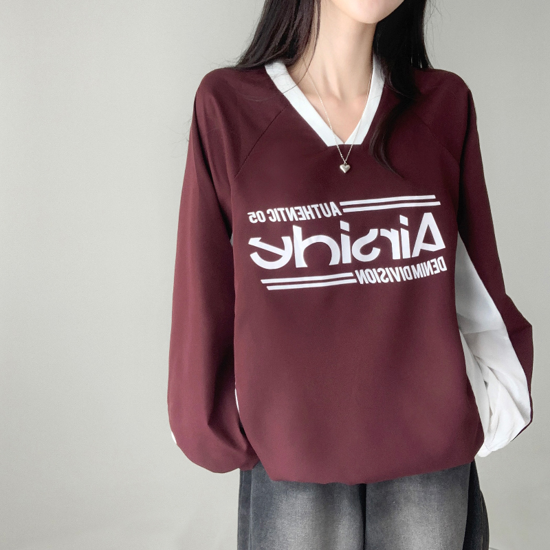 긴팔 티셔츠 모델 착용 이미지-S1L12