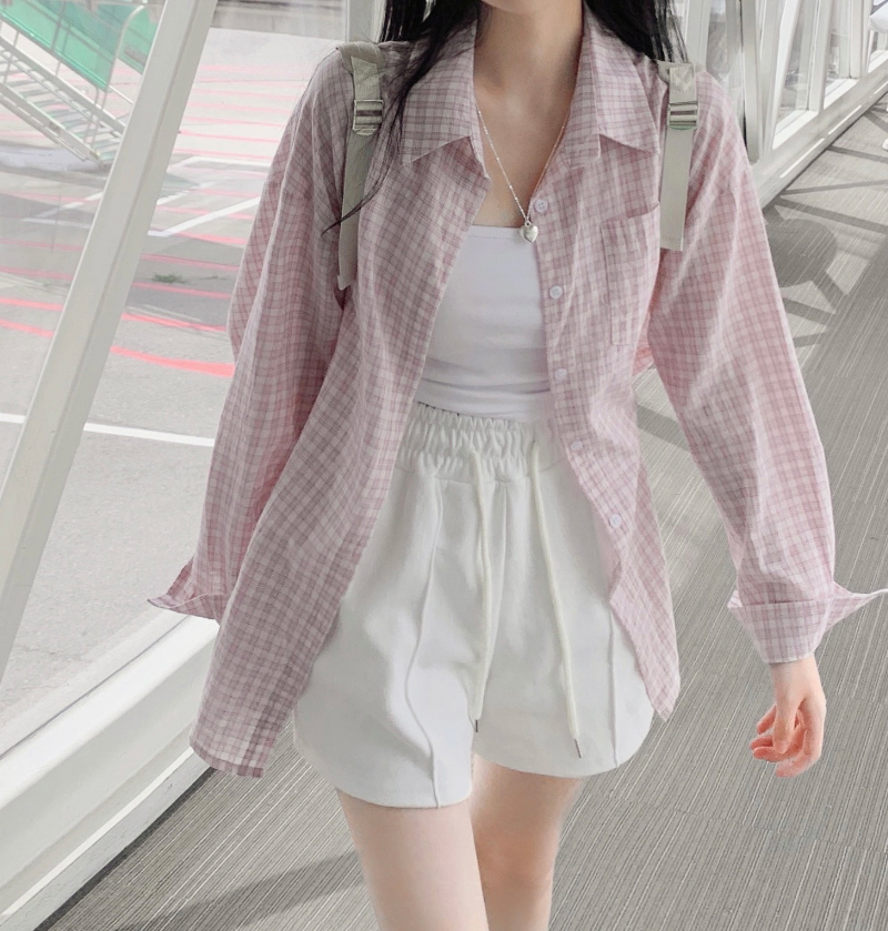 블라우스 모델 착용 이미지-S1L17