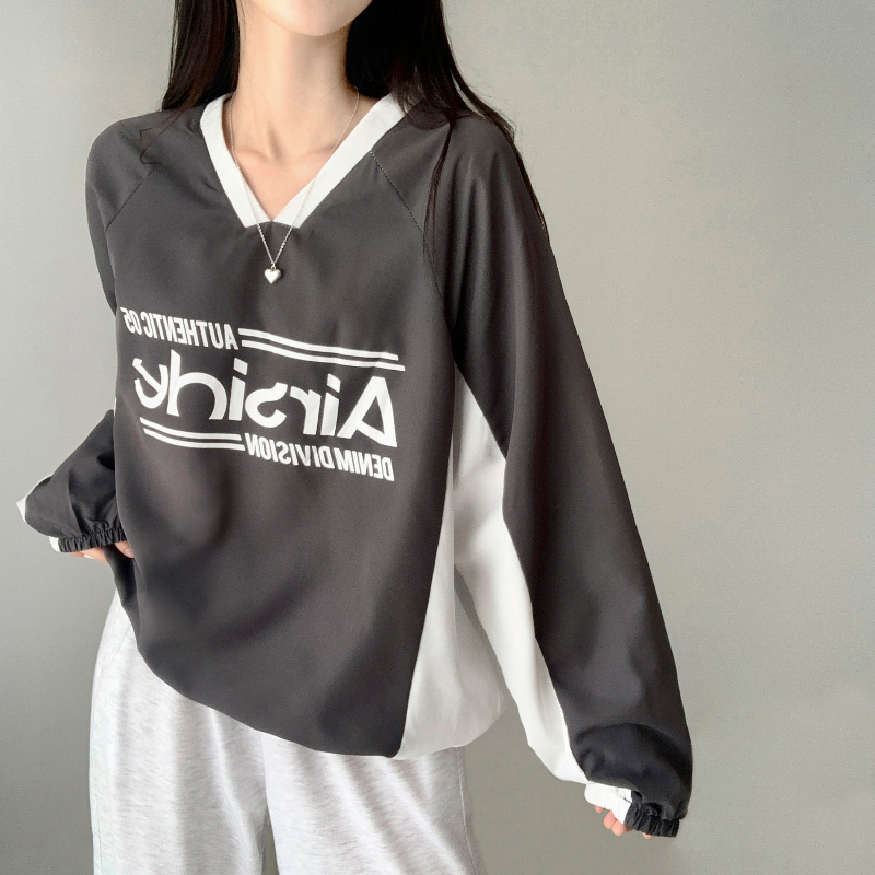 긴팔 티셔츠 모델 착용 이미지-S1L17