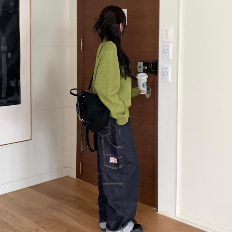 가방 모델 착용 이미지-S1L16