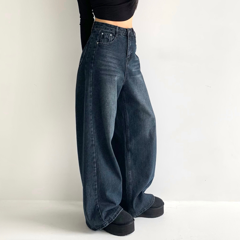 바지 모델 착용 이미지-S1L4