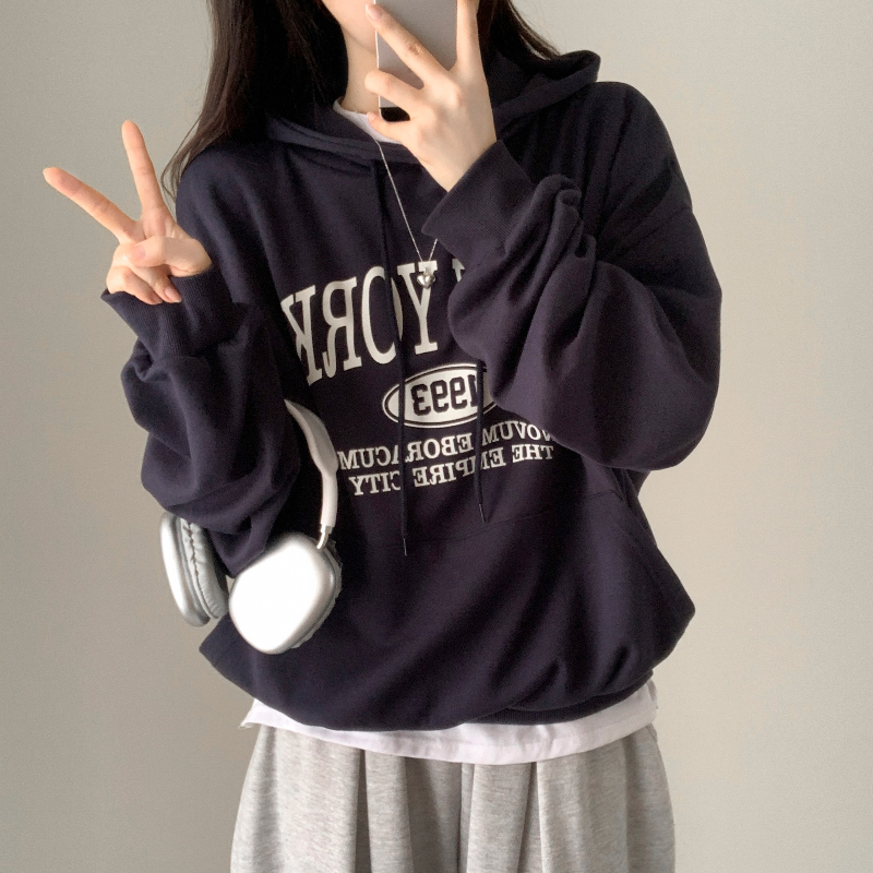 긴팔 티셔츠 모델 착용 이미지-S1L7