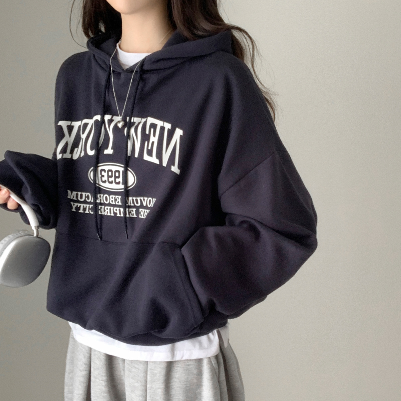 긴팔 티셔츠 모델 착용 이미지-S1L5