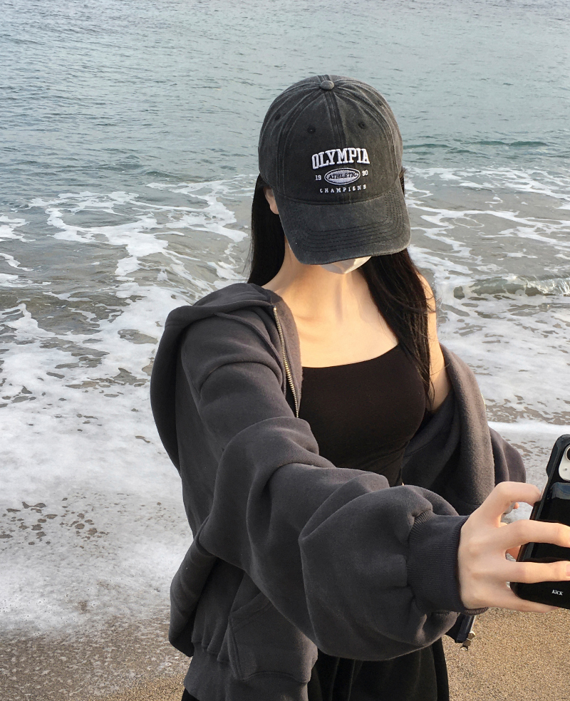 긴팔 티셔츠 모델 착용 이미지-S1L7