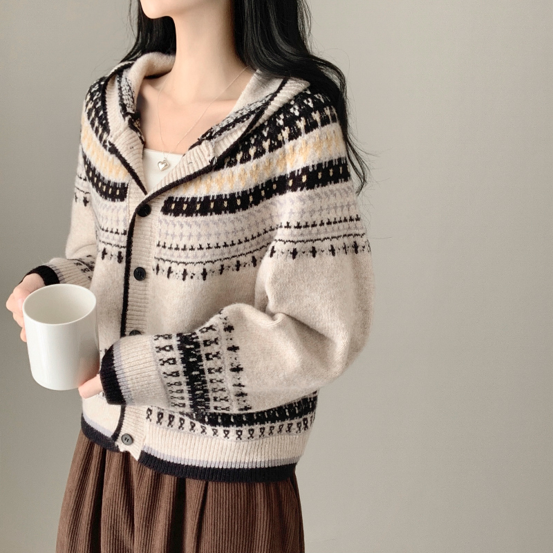 카디건 모델 착용 이미지-S1L12