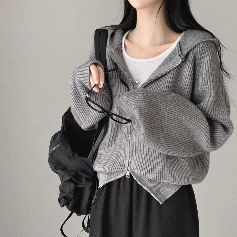 재킷 모델 착용 이미지-S1L7