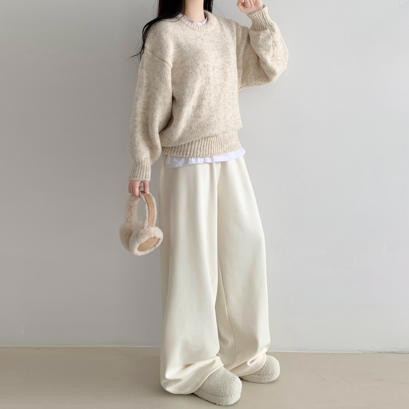 긴팔 티셔츠 모델 착용 이미지-S3L15