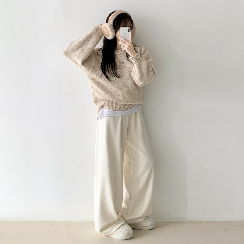 긴팔 티셔츠 모델 착용 이미지-S3L13