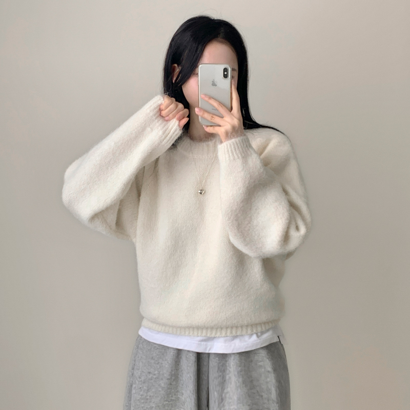 긴팔 티셔츠 모델 착용 이미지-S1L8