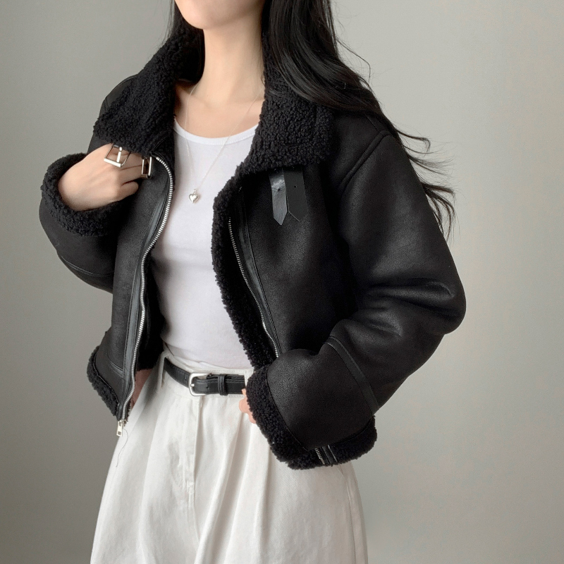 재킷 모델 착용 이미지-S1L15