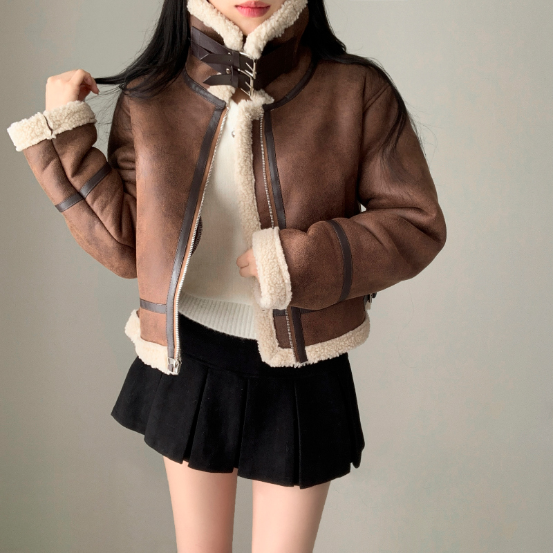 재킷 모델 착용 이미지-S1L10