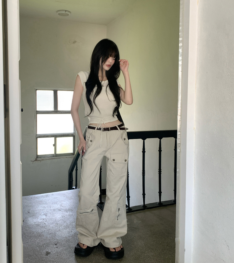 바지 모델 착용 이미지-S1L7