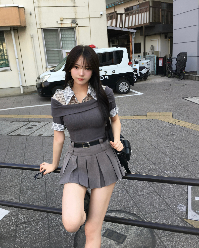 드레스 모델 착용 이미지-S1L13