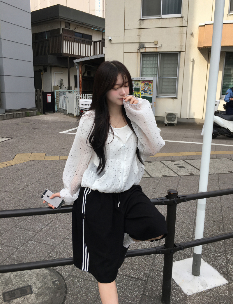 악세사리 모델 착용 이미지-S1L10