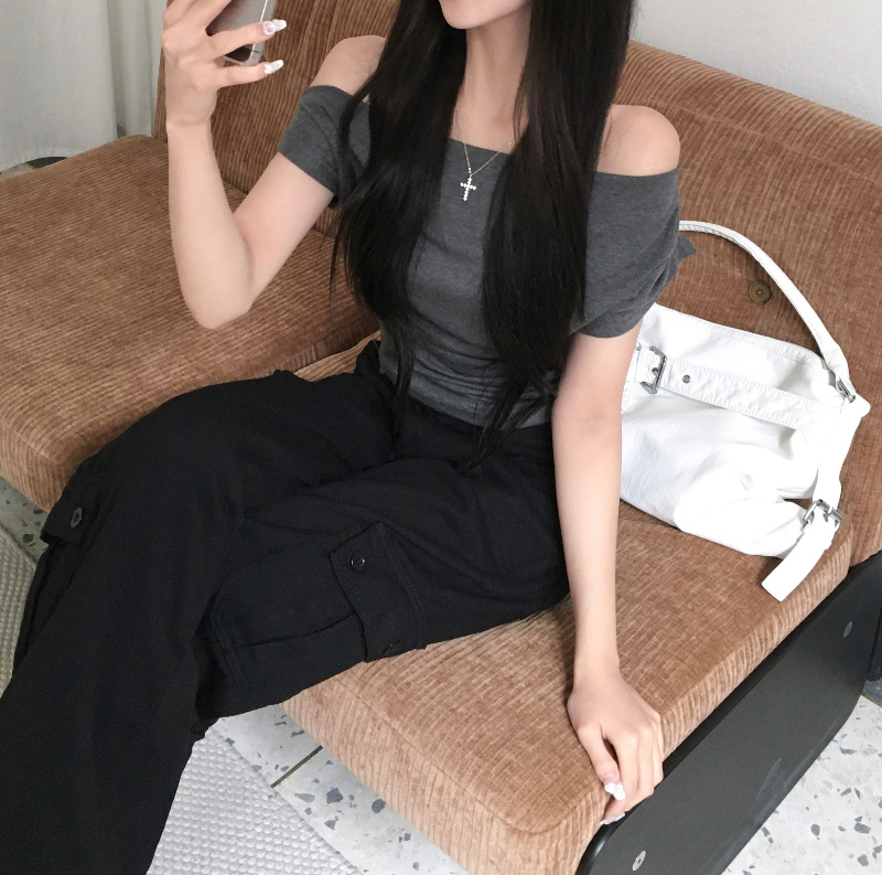 반팔 티셔츠 모델 착용 이미지-S1L46