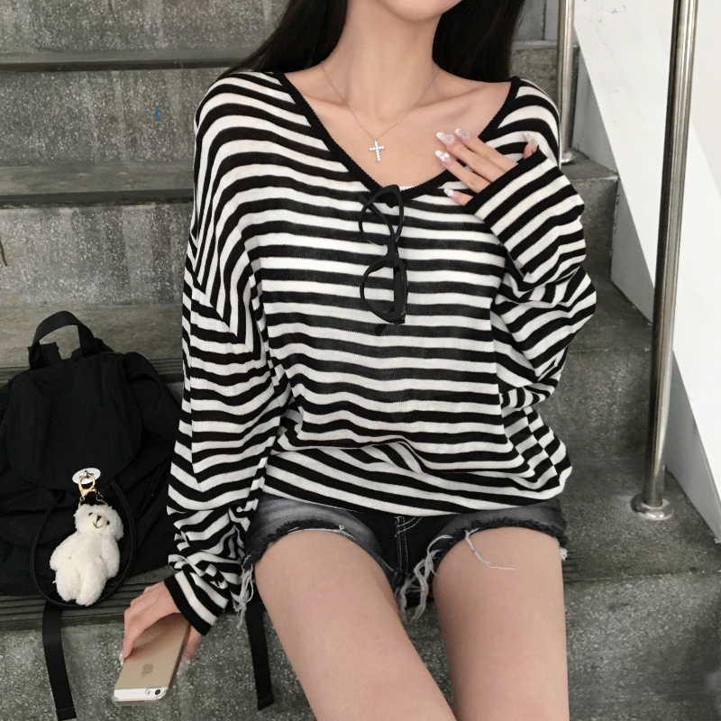 긴팔 티셔츠 모델 착용 이미지-S1L37