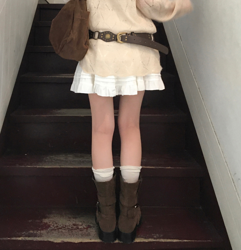 미니 스커트 모델 착용 이미지-S1L11