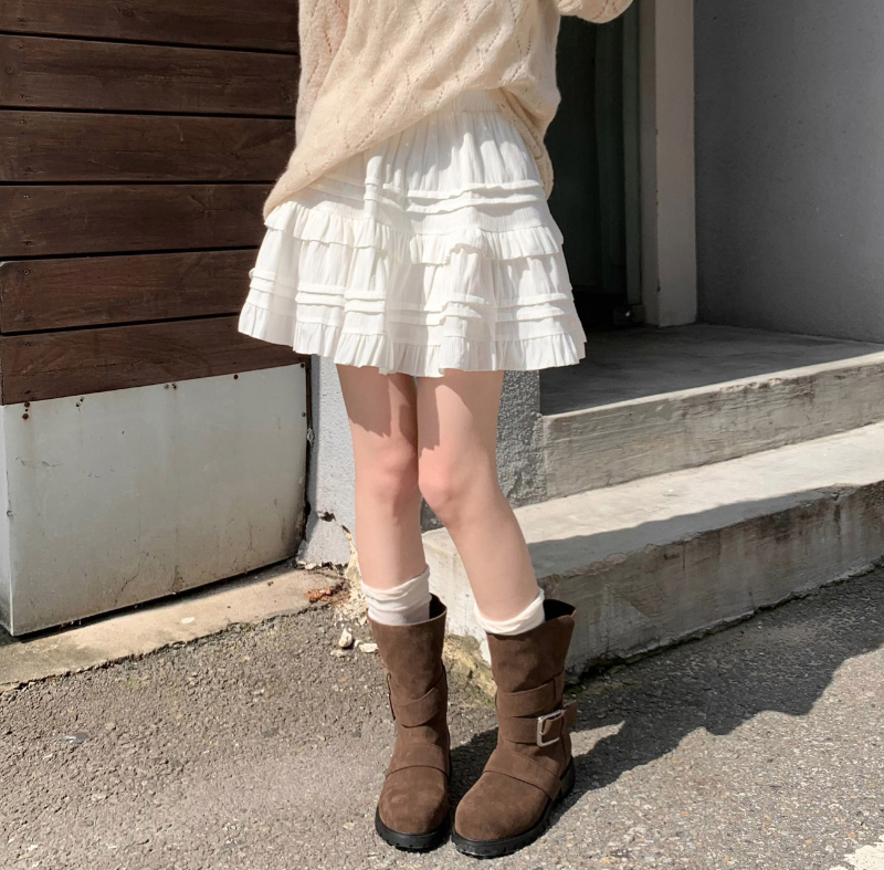 신발 모델 착용 이미지-S1L7