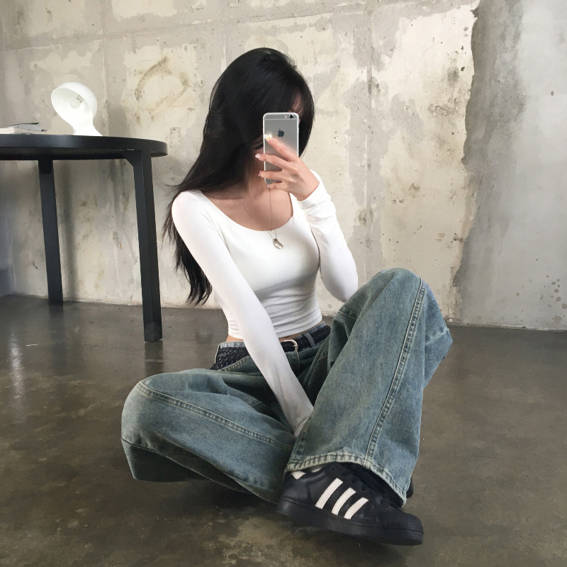긴팔 티셔츠 모델 착용 이미지-S1L32