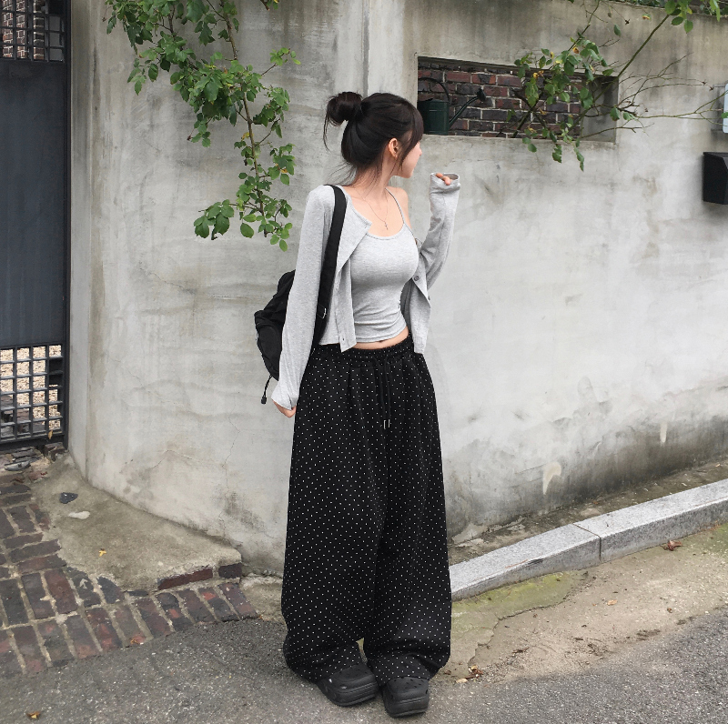 긴팔 티셔츠 모델 착용 이미지-S1L16