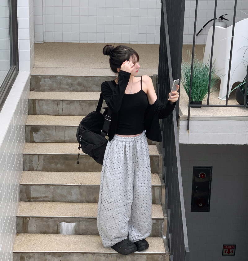 긴팔 티셔츠 모델 착용 이미지-S1L11