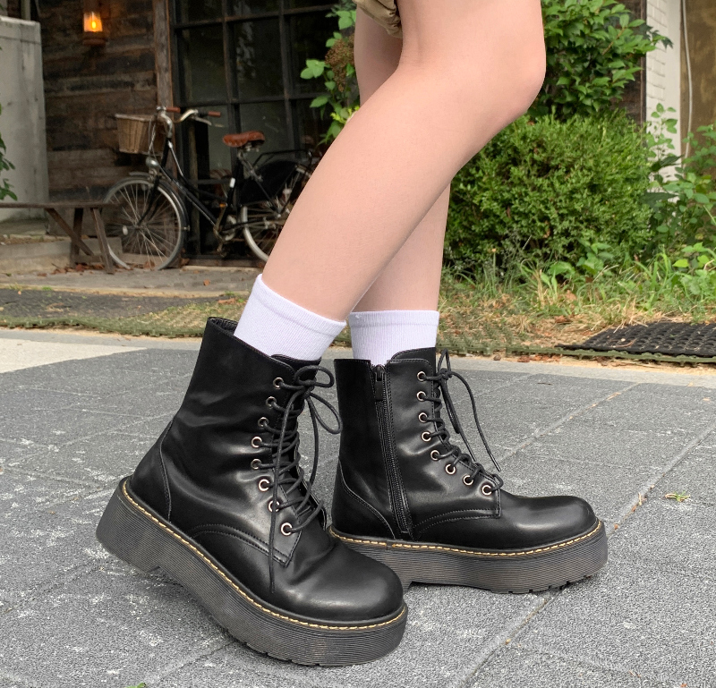 ステッチポイント厚底レザーレースアップブーツ | ファッション通販