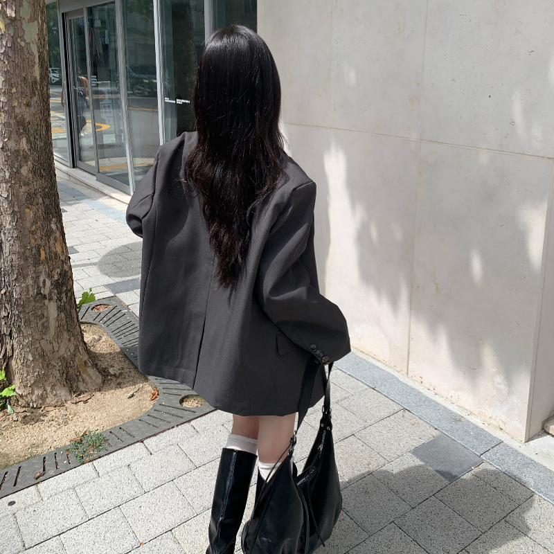 가방 모델 착용 이미지-S1L23