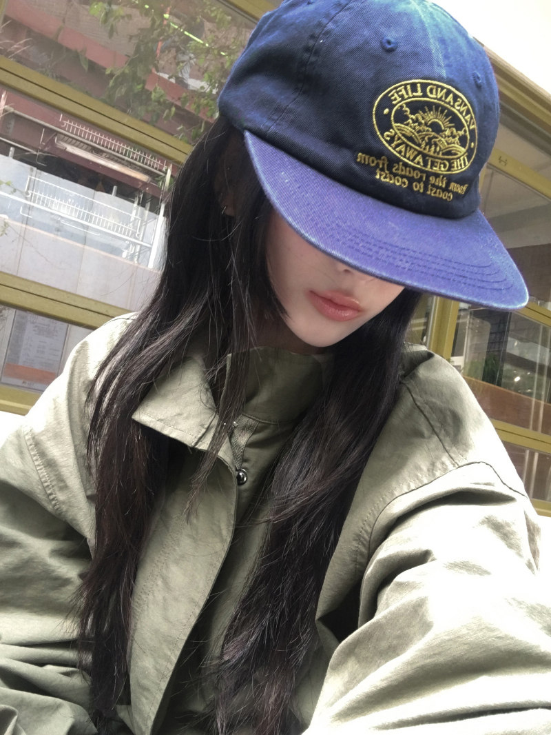 화장품 모델 착용 이미지-S1L3