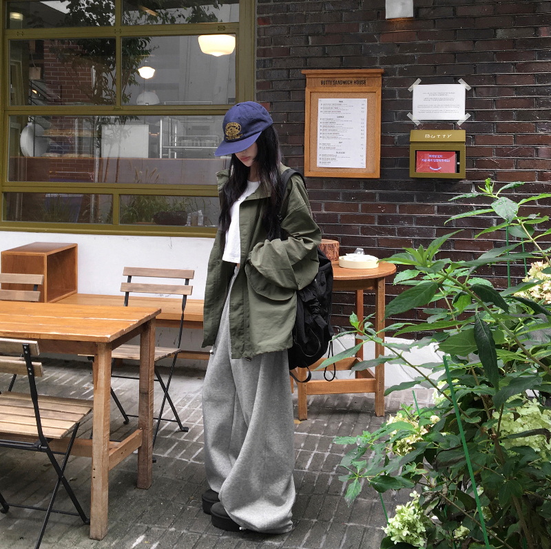 화장품 모델 착용 이미지-S1L17