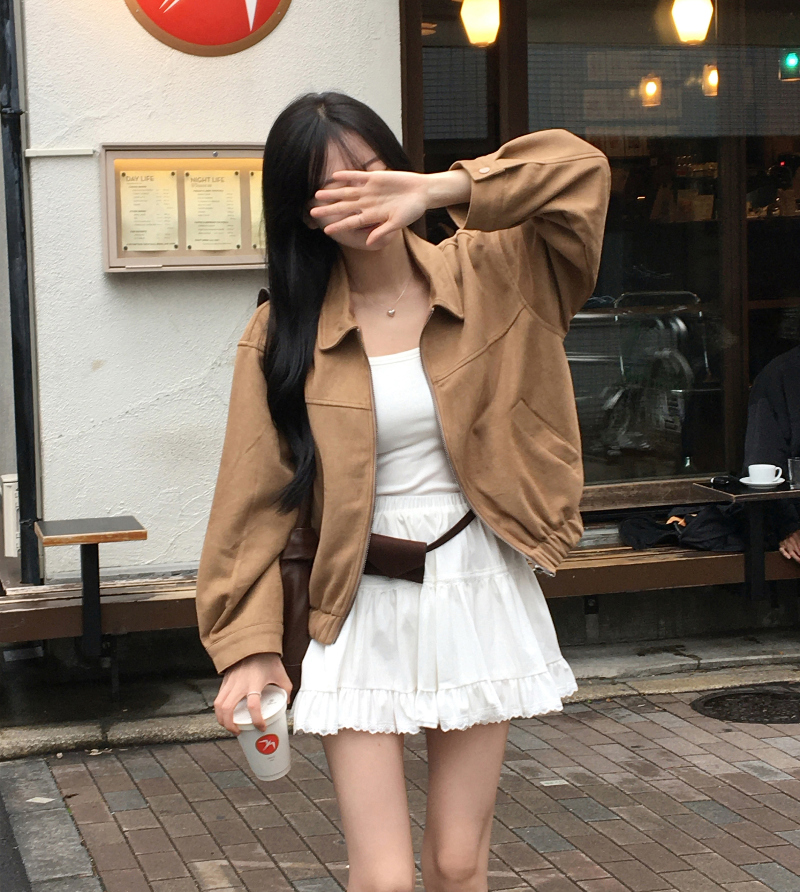 롱 스커트 모델 착용 이미지-S1L16