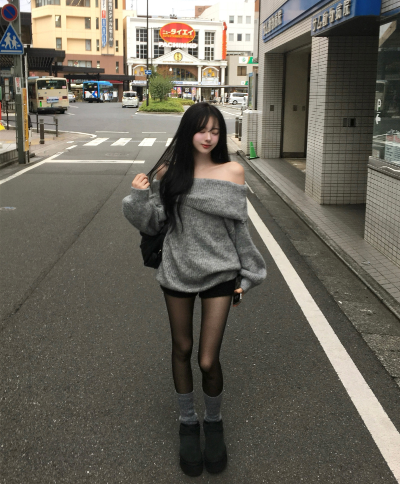 반바지 모델 착용 이미지-S1L17