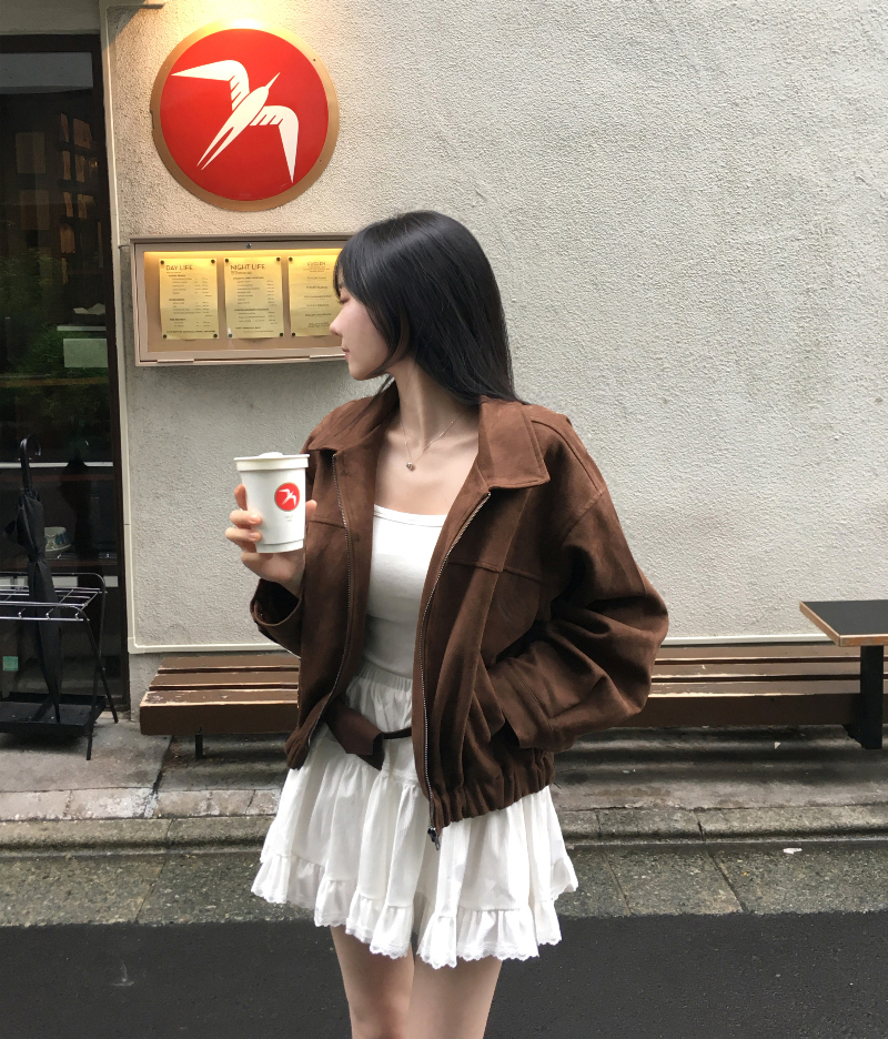 롱 스커트 모델 착용 이미지-S1L7