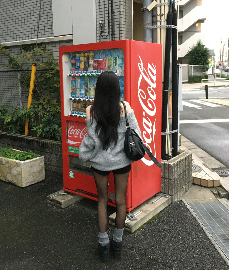 반바지 모델 착용 이미지-S1L15