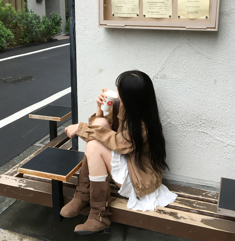 롱 스커트 모델 착용 이미지-S1L22