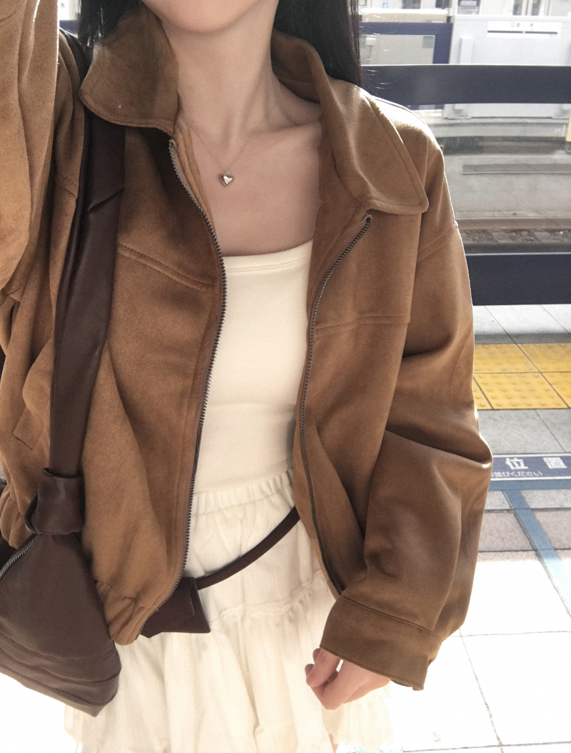 롱 스커트 모델 착용 이미지-S1L13