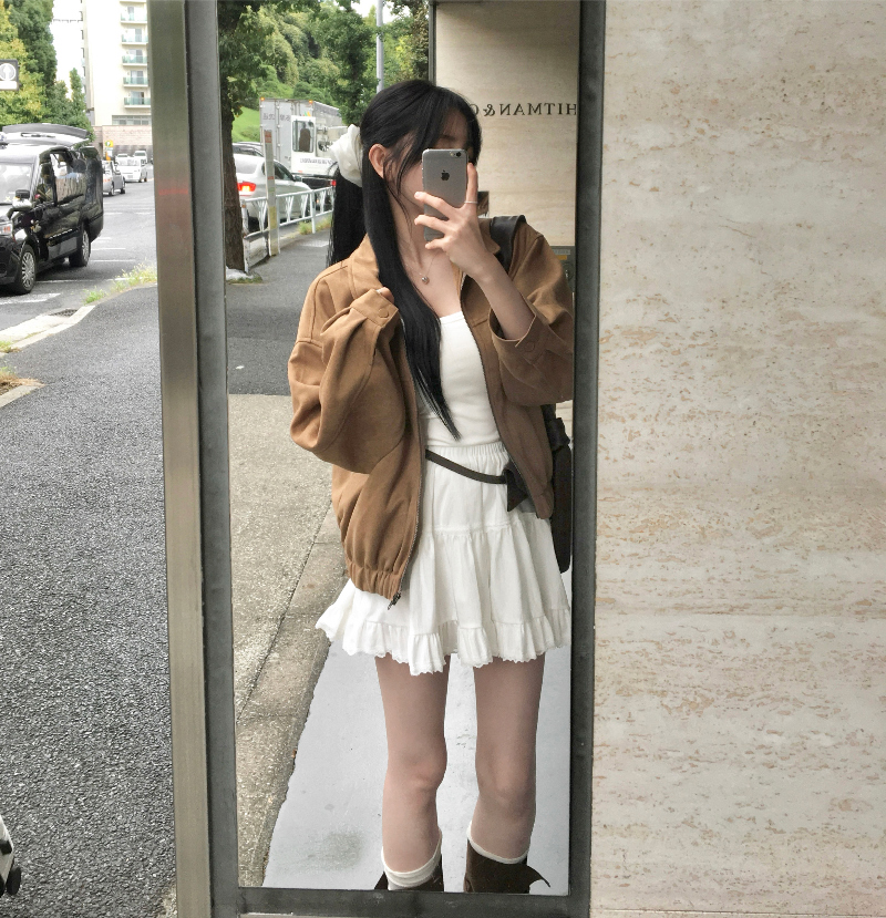 롱 스커트 모델 착용 이미지-S1L10