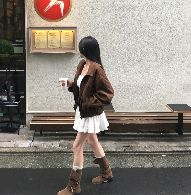 롱 스커트 모델 착용 이미지-S1L6