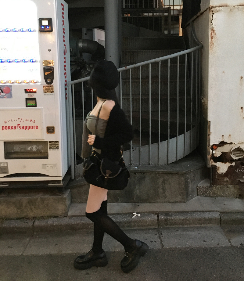 드레스 모델 착용 이미지-S1L15