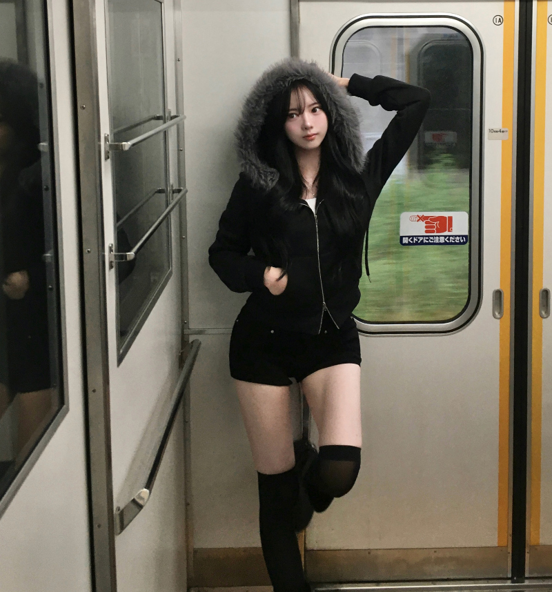 재킷 모델 착용 이미지-S1L29