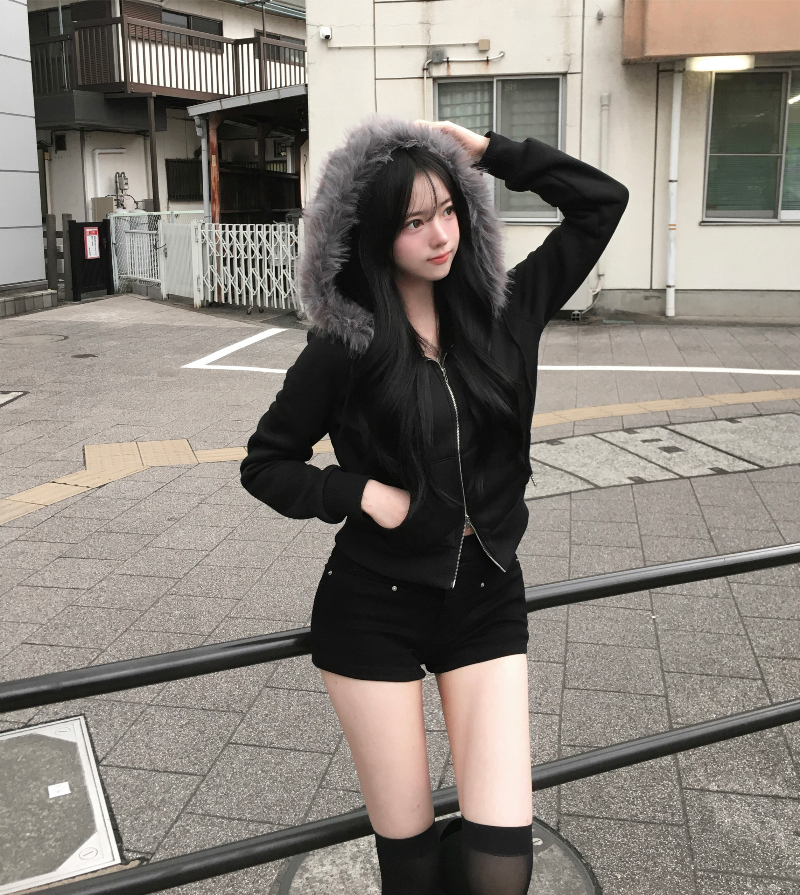 재킷 모델 착용 이미지-S1L34