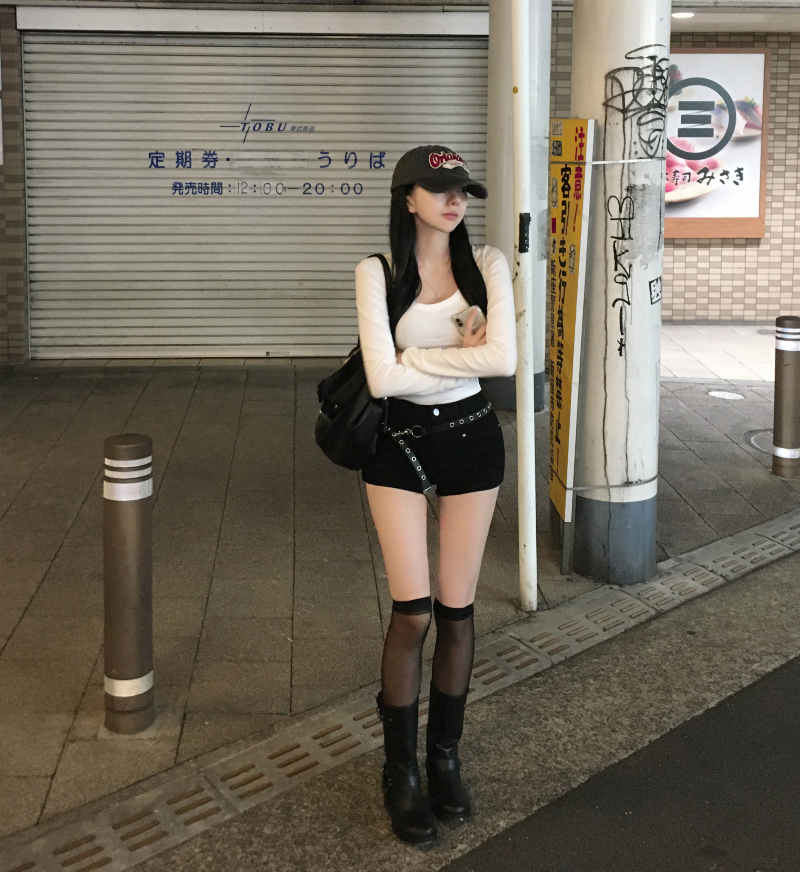 재킷 모델 착용 이미지-S1L9