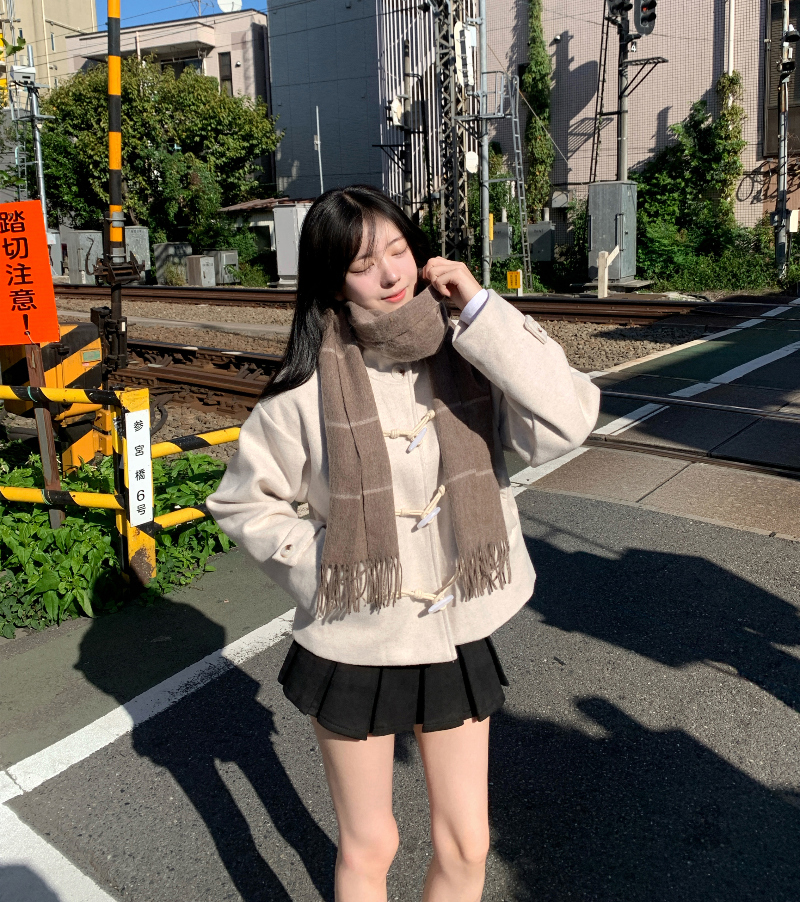 재킷 모델 착용 이미지-S1L8