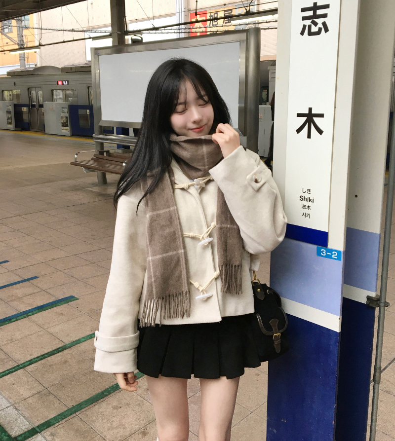 재킷 모델 착용 이미지-S1L16