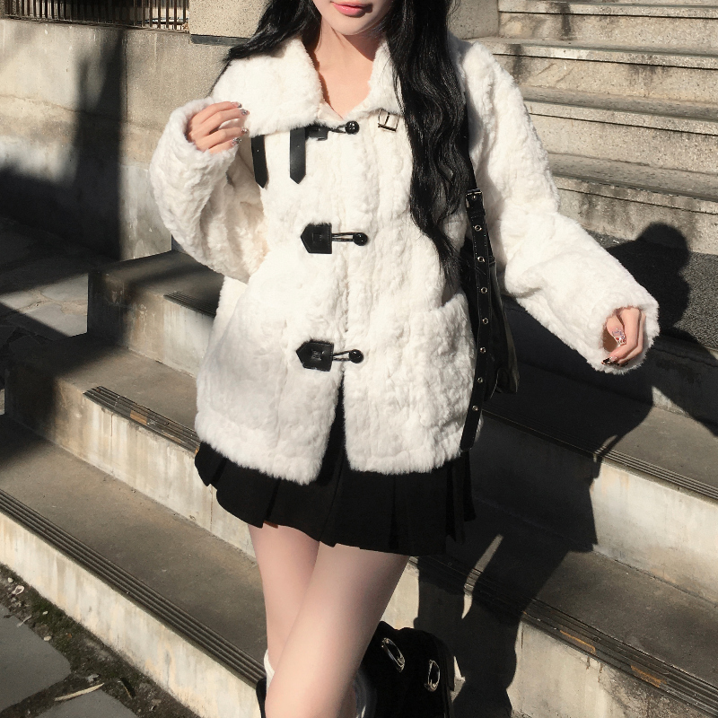 재킷 모델 착용 이미지-S1L13