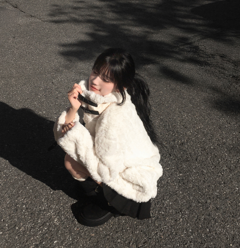 재킷 모델 착용 이미지-S1L19