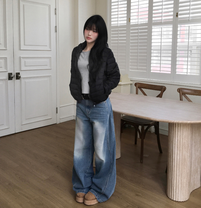 재킷 모델 착용 이미지-S1L7